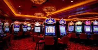 tmtplay888 betting slip and basketball match lines on mobile screen
